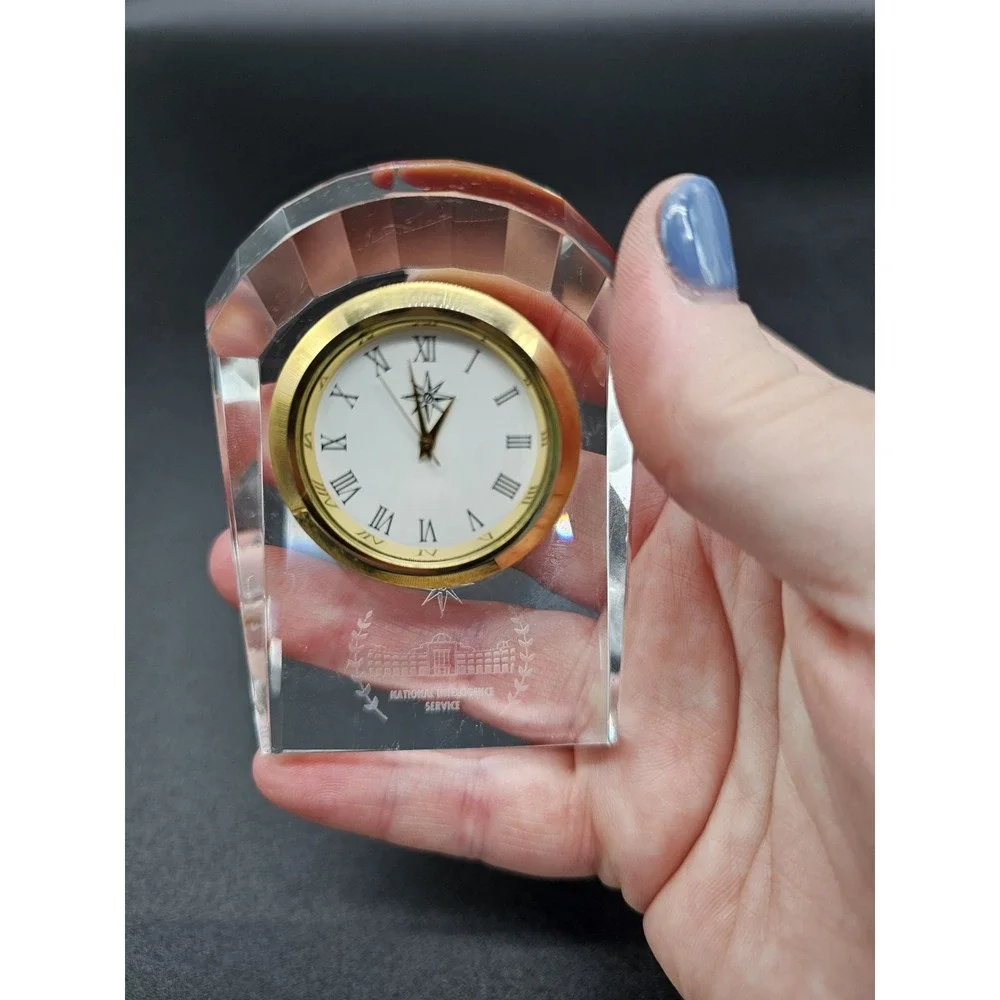 National Intelligence Service Desktop Crystal Paperweight Clock Political Govt‎